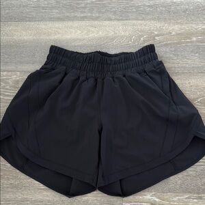 Lululemon Athletica Black Athletic Shorts Lightweight Moisture-Wicking